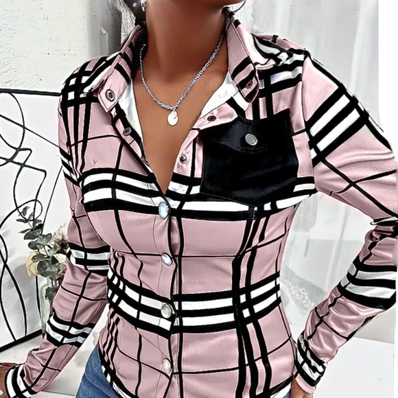 Plaidburry Button Up Blouse. - Picture 10 of 15